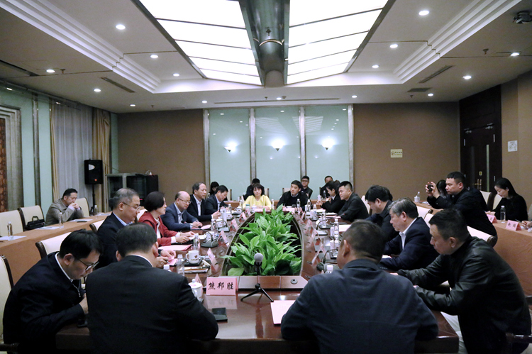 02-會(huì)議現(xiàn)場.JPG